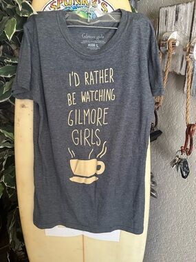 Gilmore Girls Women's Short Sleeve Tee in Charcoal with Cream Print